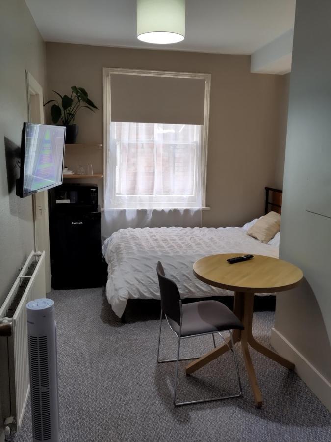 Amherst Guesthouse Ρίντινγκ Εξωτερικό φωτογραφία