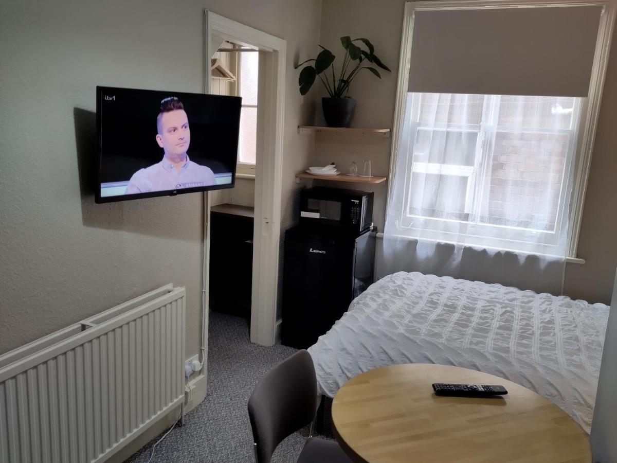 Amherst Guesthouse Ρίντινγκ Εξωτερικό φωτογραφία