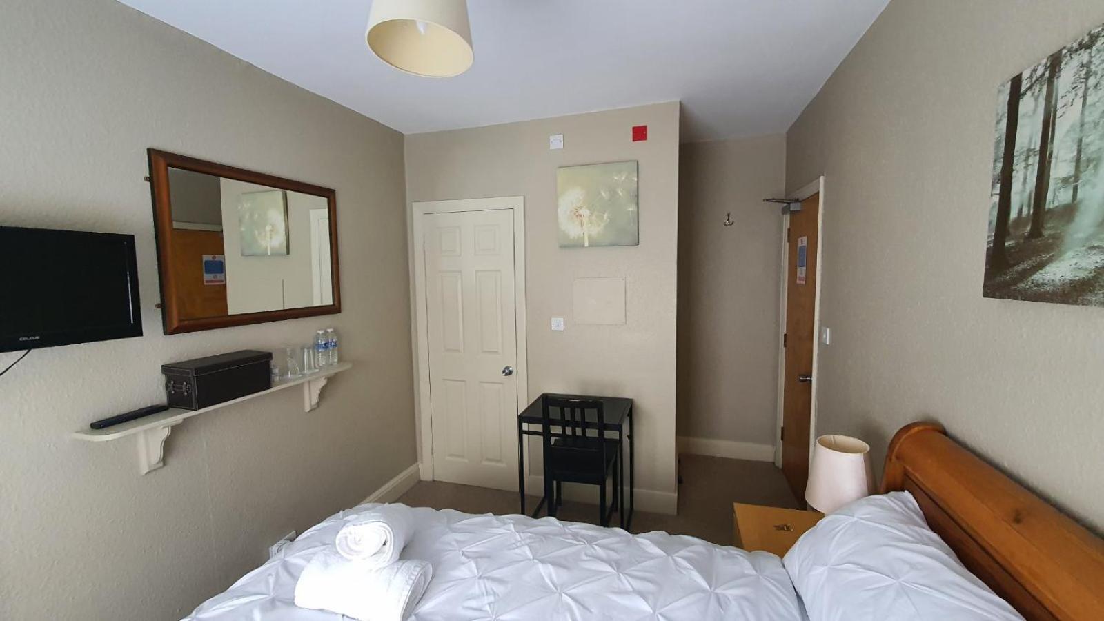 Amherst Guesthouse Ρίντινγκ Εξωτερικό φωτογραφία