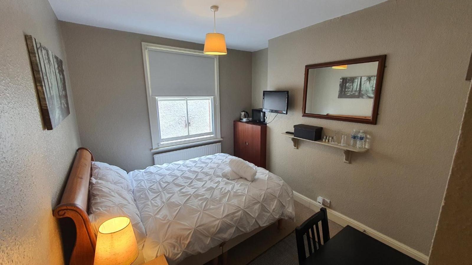 Amherst Guesthouse Ρίντινγκ Εξωτερικό φωτογραφία